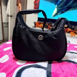 lululemon athletica Classic Black Shoulder Bag